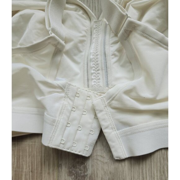 Cacique Ivory Unlined Unpadded No Wire Wireless Full Coverage Figure Bra 48DD - Picture 6 of 9